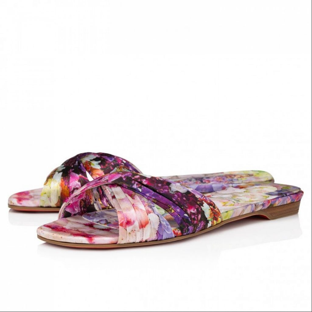 Christian Louboutin lança coleção cápsula Blooming