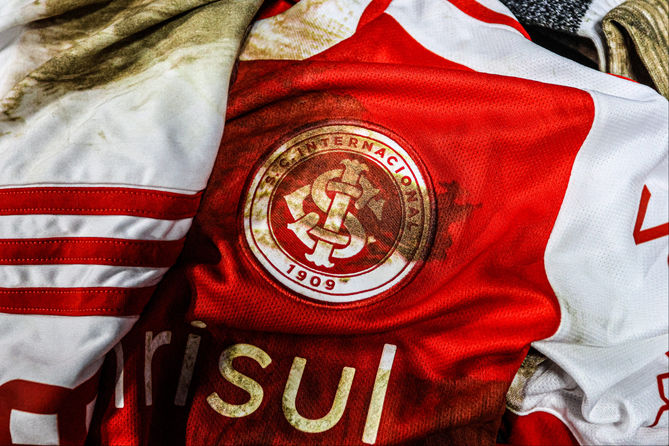 Camisa embarrada do Inter