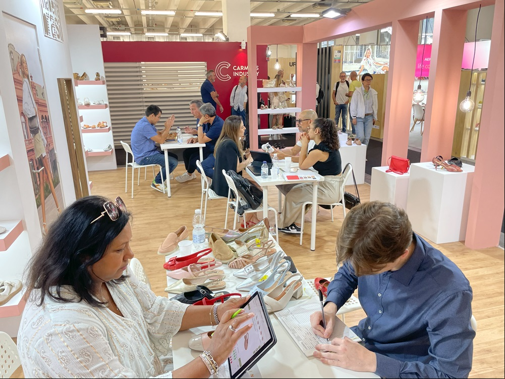 edição de verão da Expo Riva Schuh ocorreu entre 15 e 18 de junho