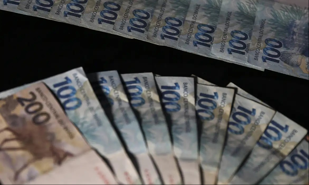 Estados acumulam total de R$ 765 bilhões em ivos com a União