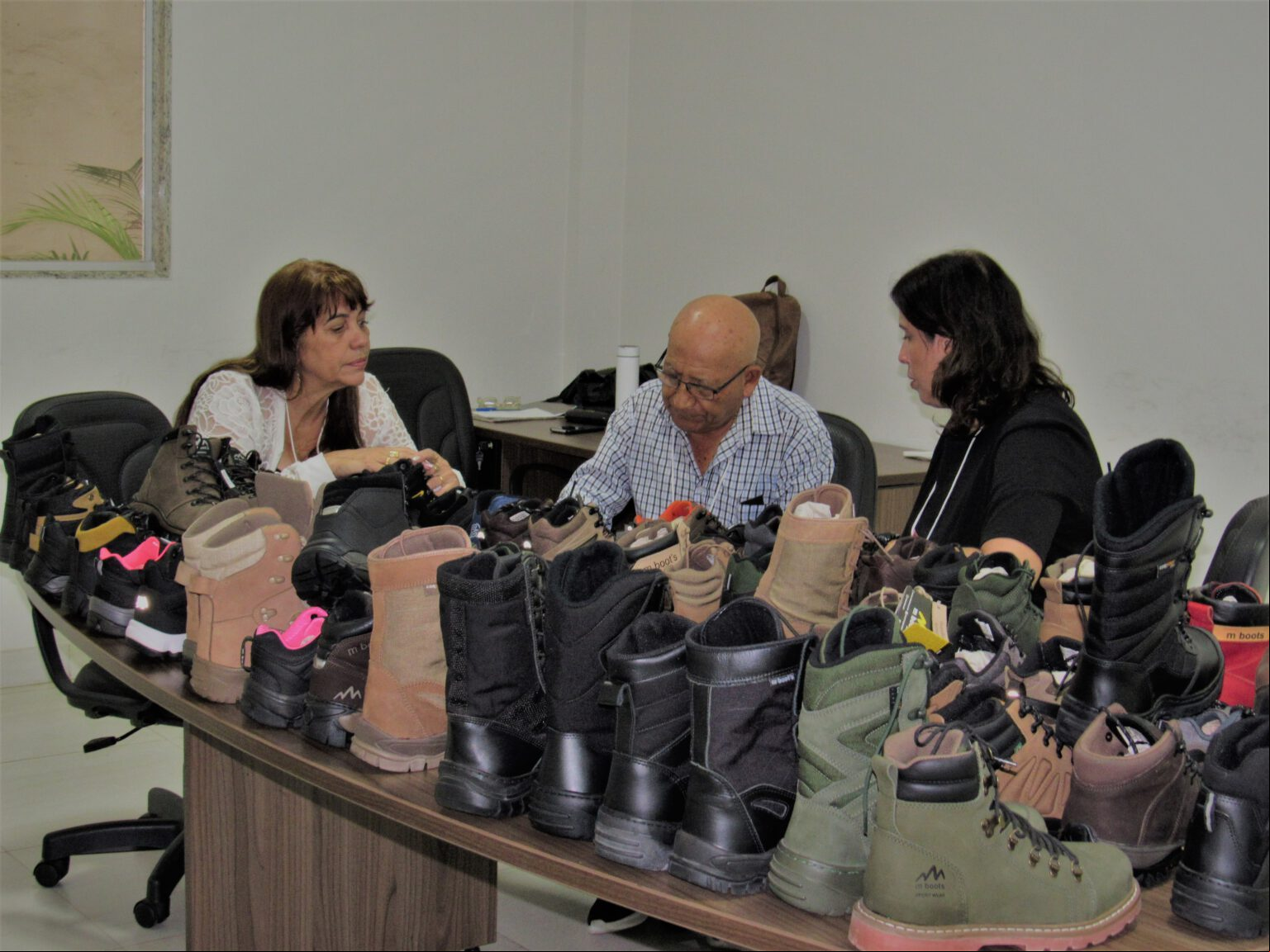 Rodada de negócios reuniu, em Minas Gerais, 45 fabricantes e dez importadores